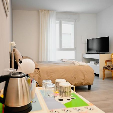 Cozy Studio Downtown Apartman Bassano del Grappa Kültér fotó